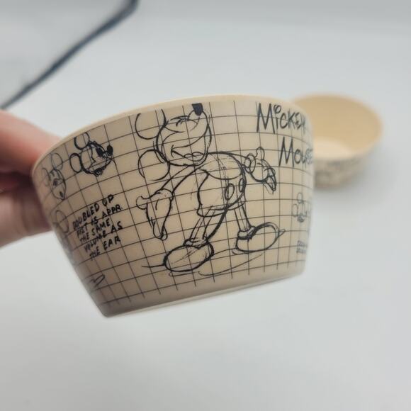 Lot of 2 Disney Sketchbook Bamboo Mickey Tidbit Bowls - Picture 3 of 7